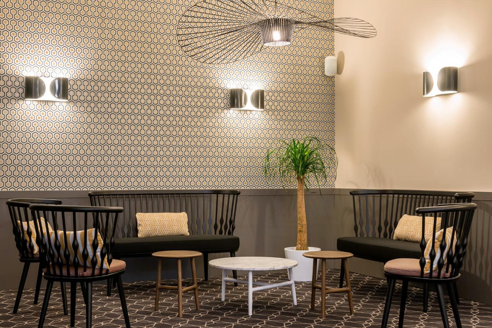 Mercure Centre Vieux 4*